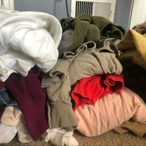 WOMENS LONG SLEEVE 17PC. BUNDLE